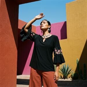 JM collections exlarge  black beautiful blouse